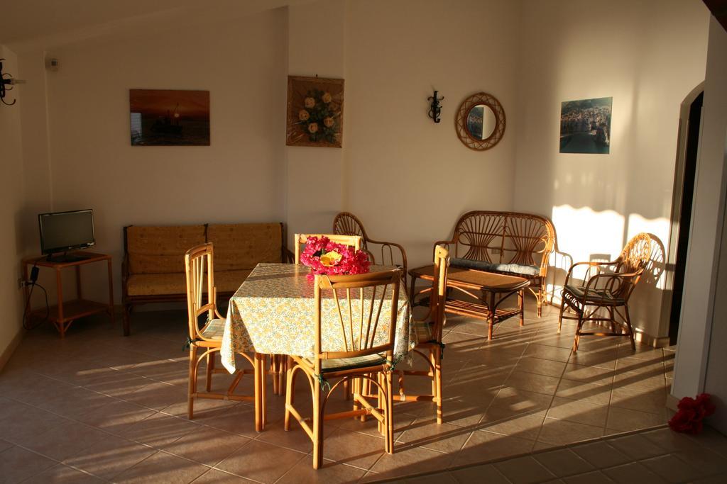 Residenza Stefanelli Apartment Capo Vaticano Bilik gambar
